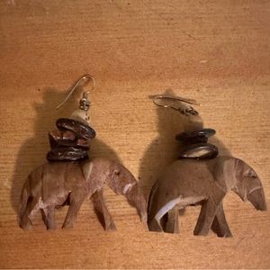Vintage wooden elephant earrings. Never worn.